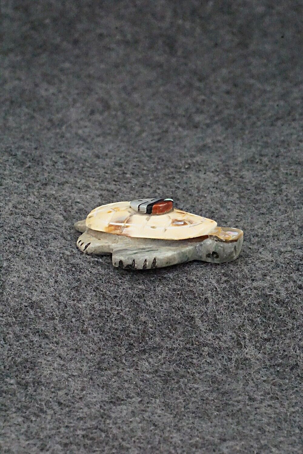 Turtle Zuni Fetish Carving - Darrin Boone