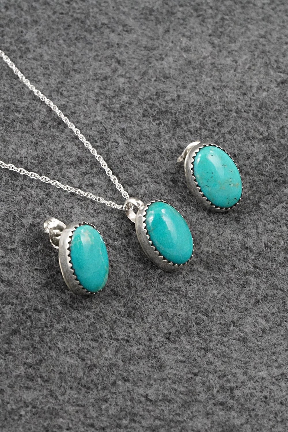 Turquoise & Sterling Silver Necklace Set - Murray Hannaweeka