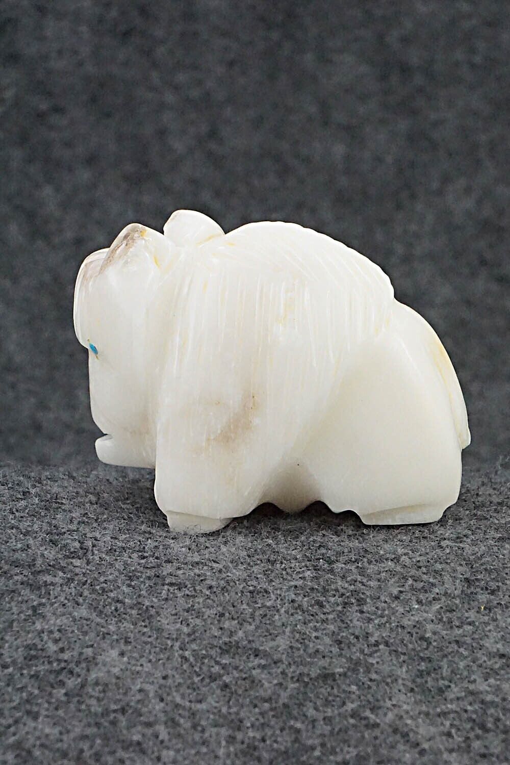 Buffalo Zuni Fetish Carving - Gilbert Lonjose