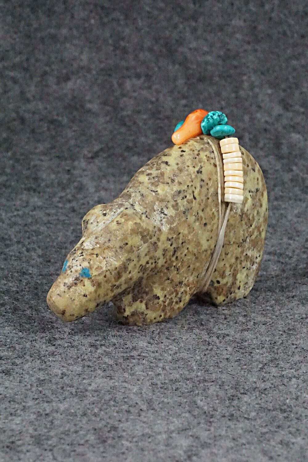 Bear Zuni Fetish Carving - Donovan Laiwakete