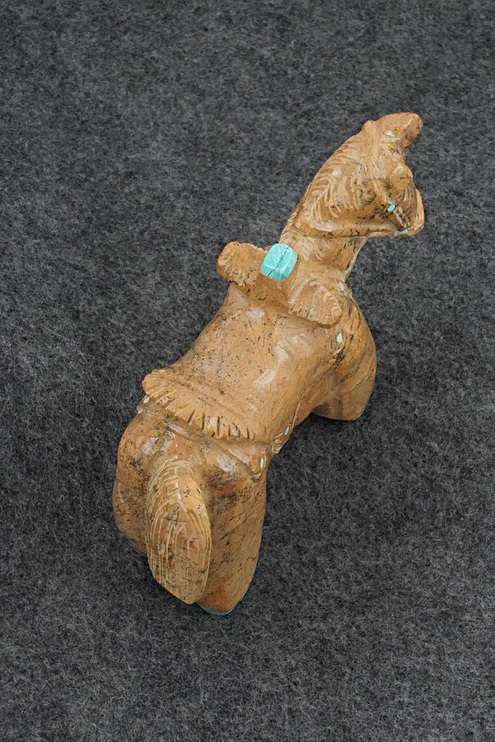 Horse Zuni Fetish Carving - Freddie Leekya
