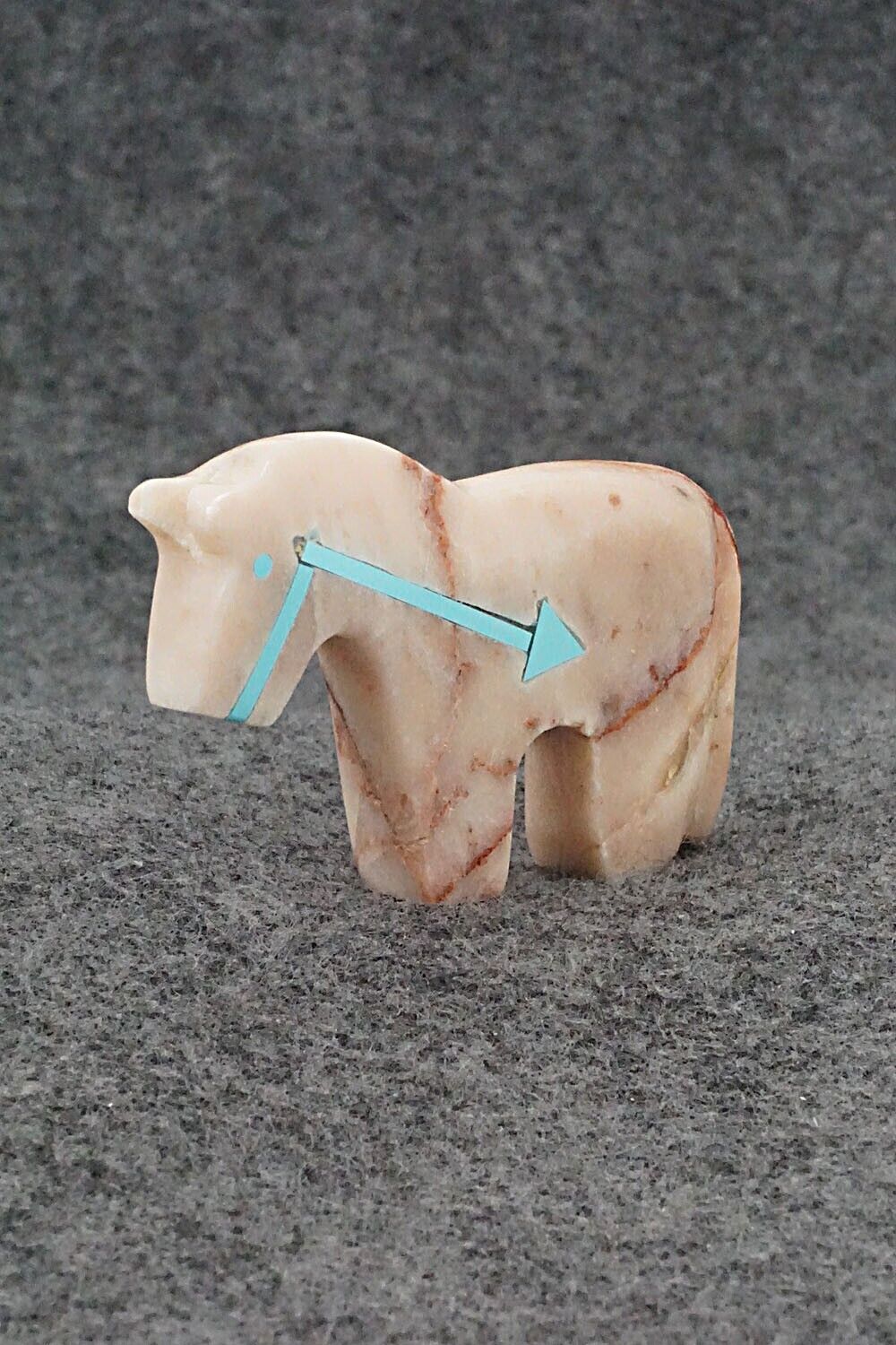 Horse Zuni Fetish Carving - Bernard Laiwakete