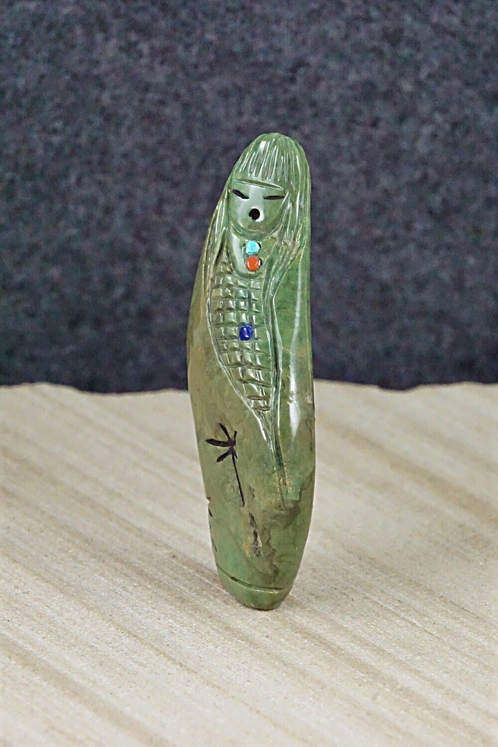 Corn Maiden Zuni Fetish Carving - Sandra Quandelacy