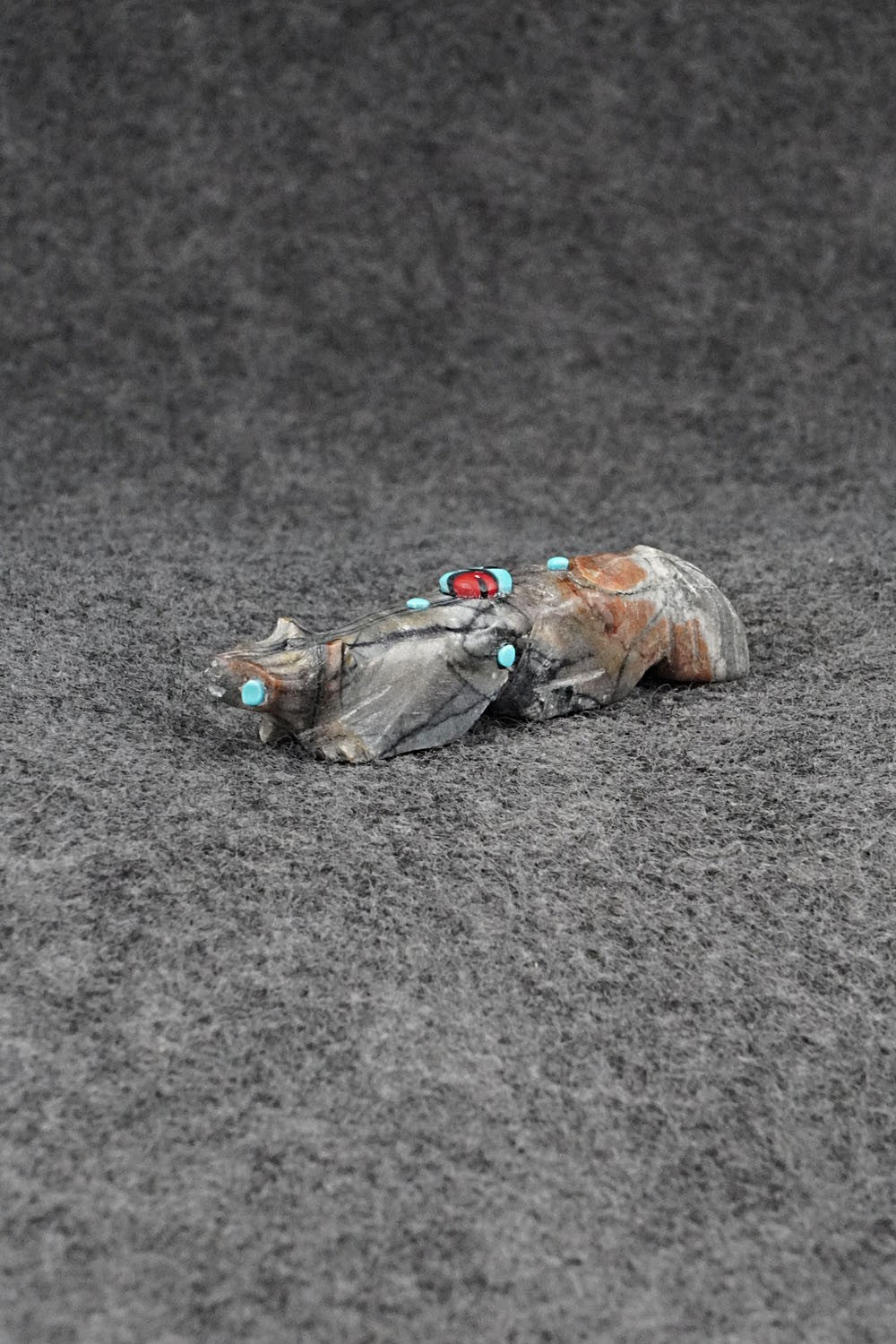 Fox Zuni Fetish Carving - Dannette Laate