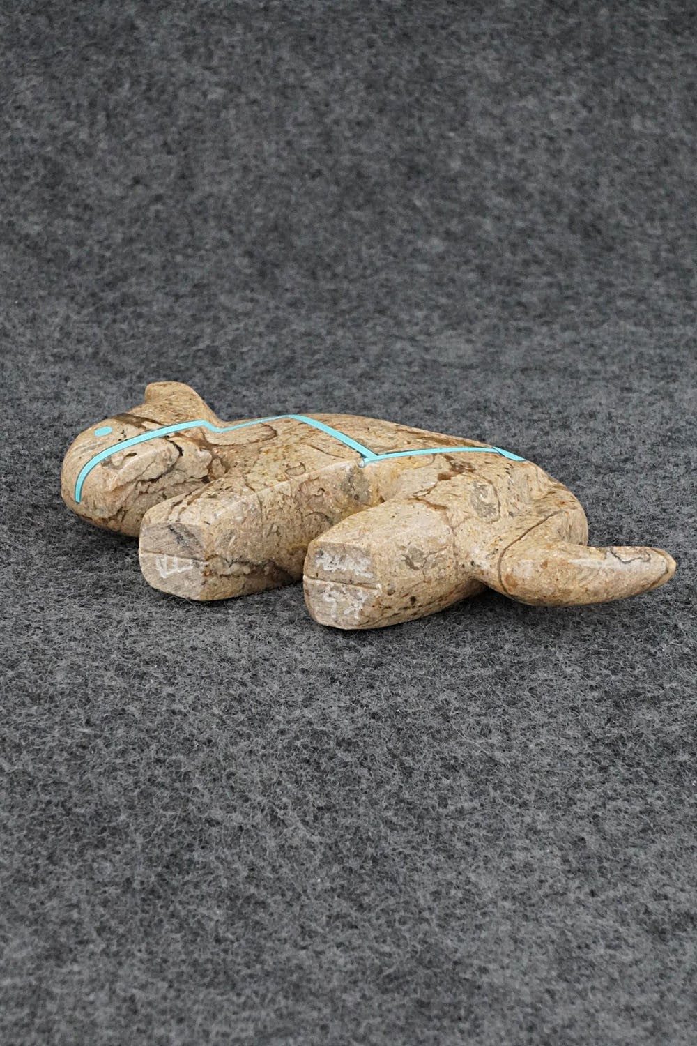 Mountain Lion Zuni Fetish Carving - Kenric Laiwakete