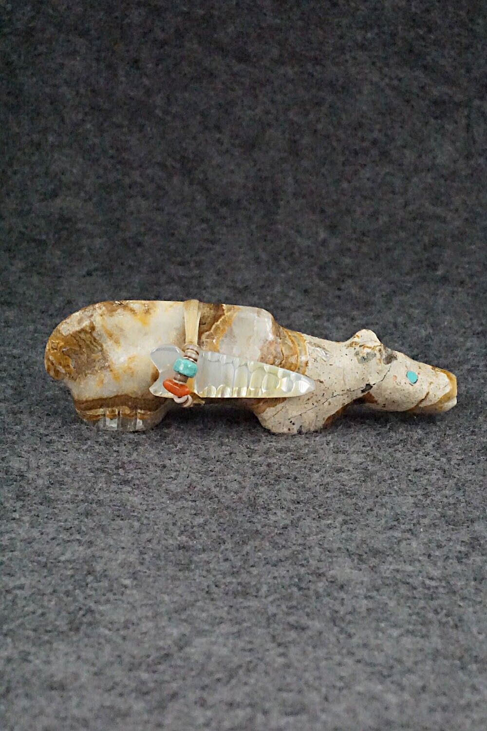 Mountain Lion Zuni Fetish Carving - Peter Gasper