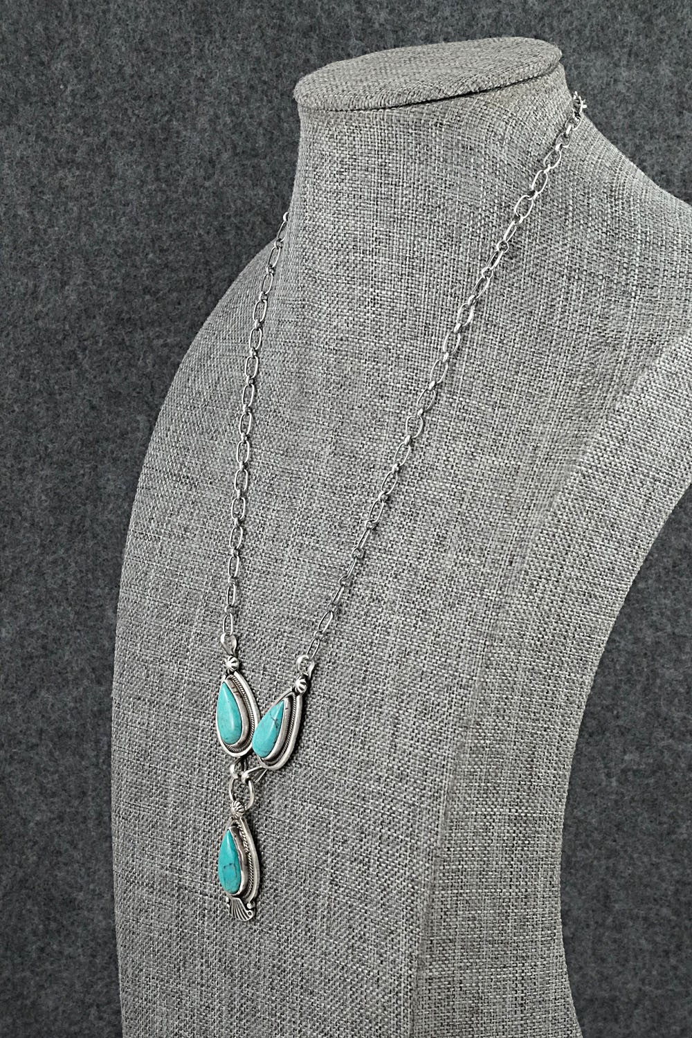 Turquoise & Sterling Silver Necklace - Verley Betone