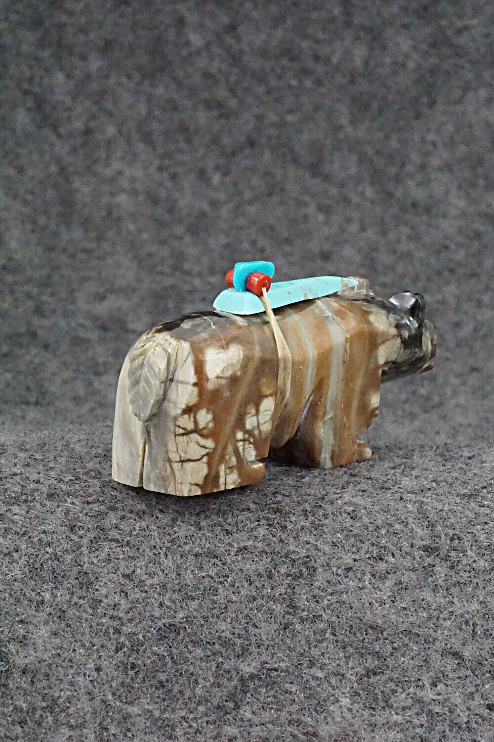 Bear Zuni Fetish Carving - Alex Tsethlikai