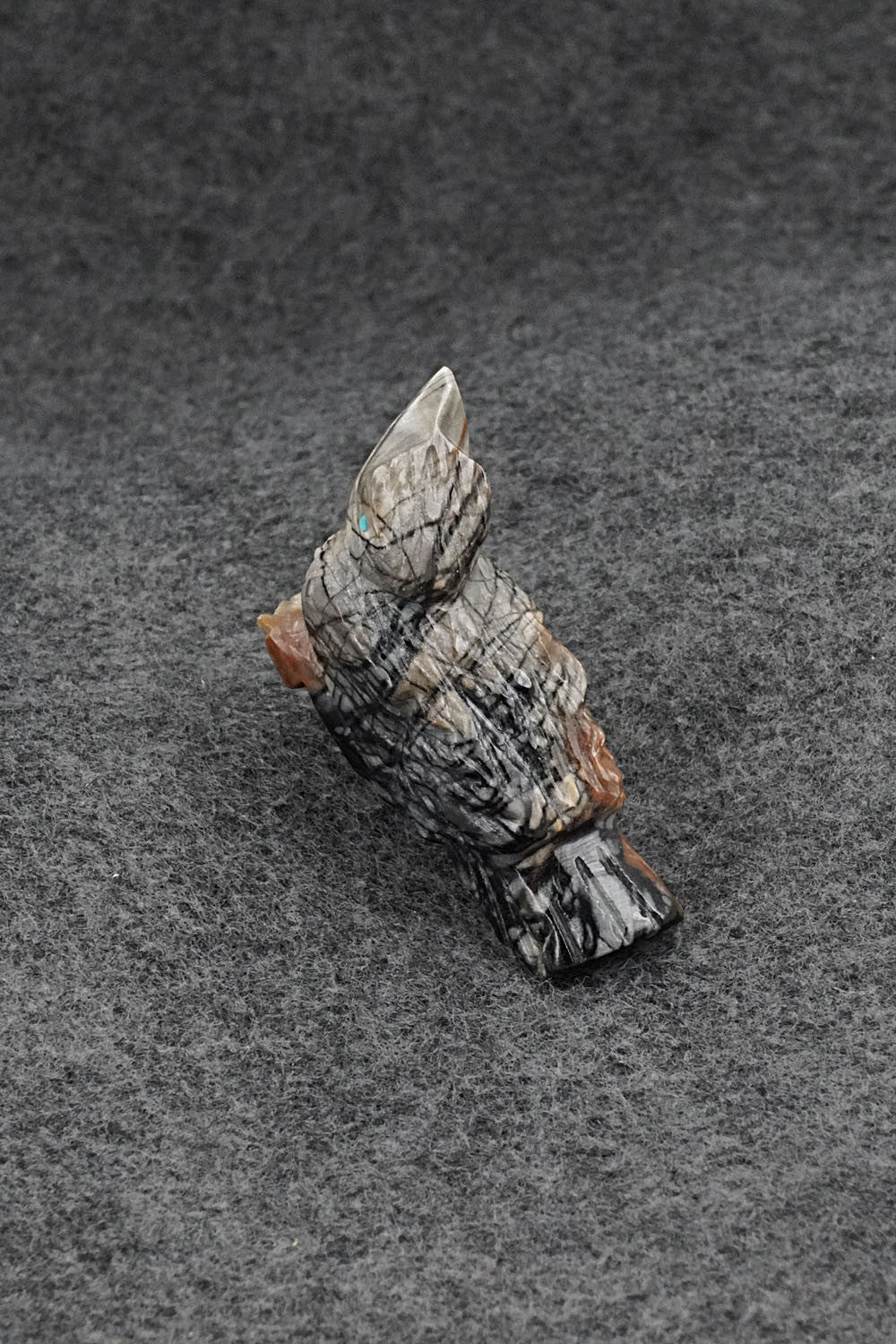 Eagle Zuni Fetish Carving - Tony Mackel