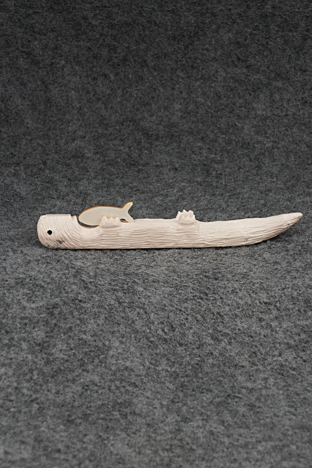 Otter Zuni Fetish Carving - Jesus Espino