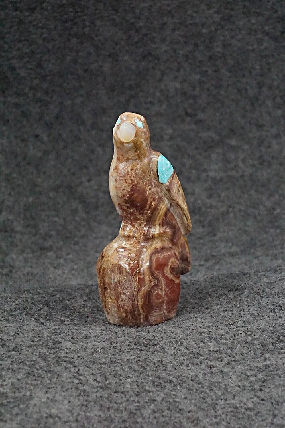 Eagle Zuni Fetish Carving - Freddie Leekya