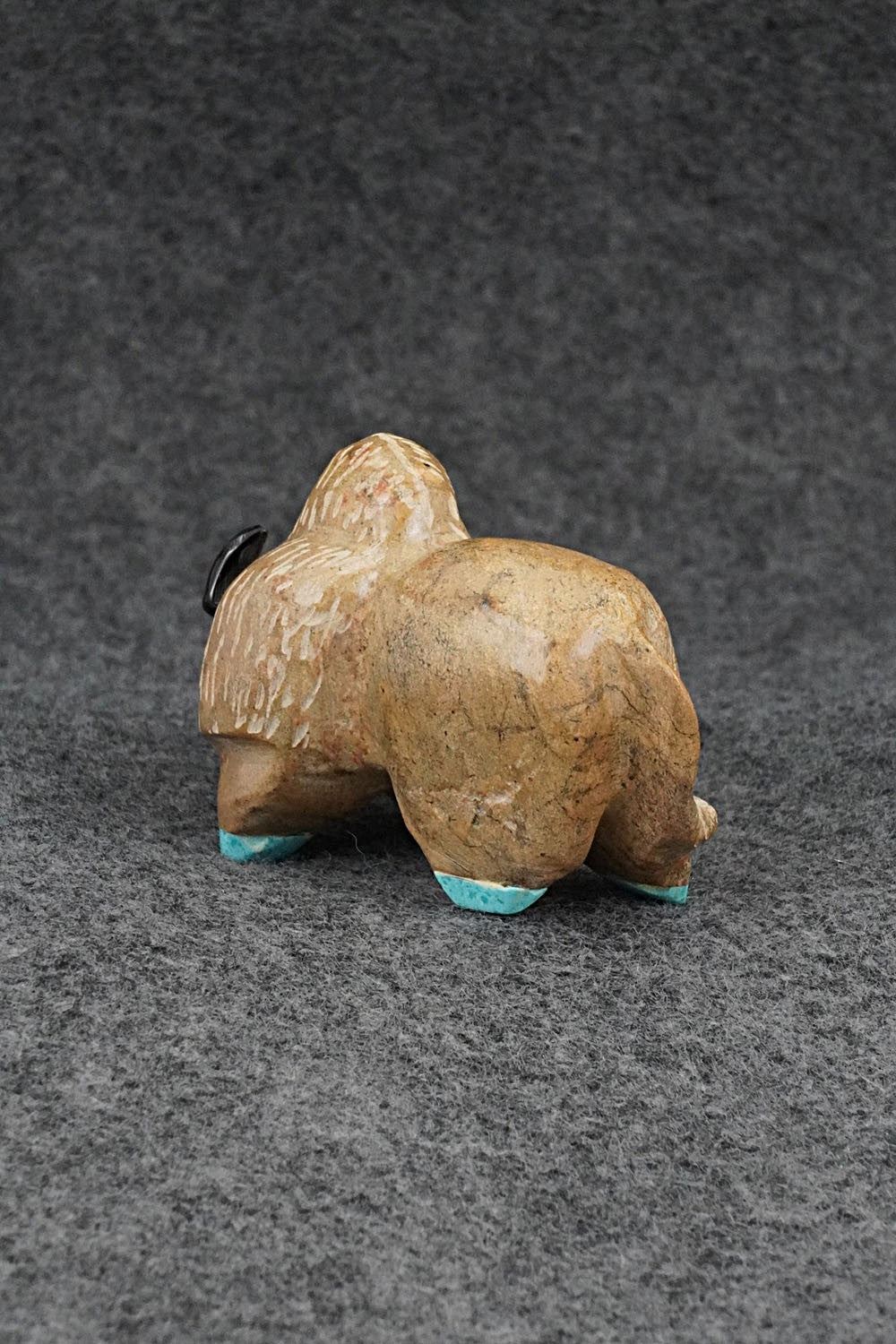 Buffalo Zuni Fetish Carving - Freddie Leekya