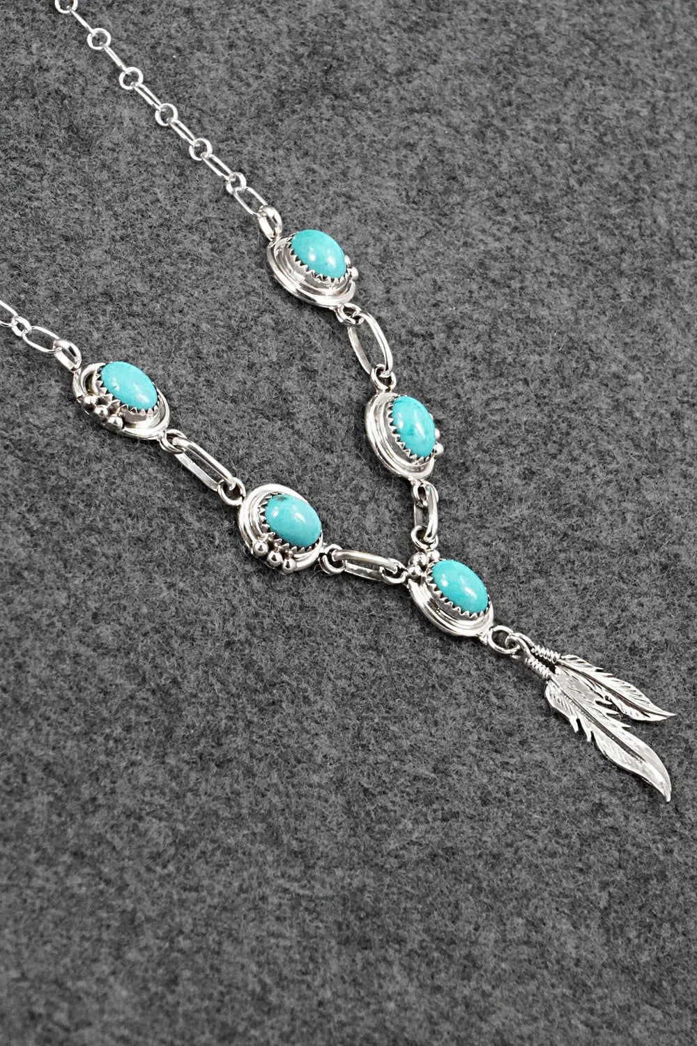 Turquoise & Sterling Silver Necklace - Verley Betone