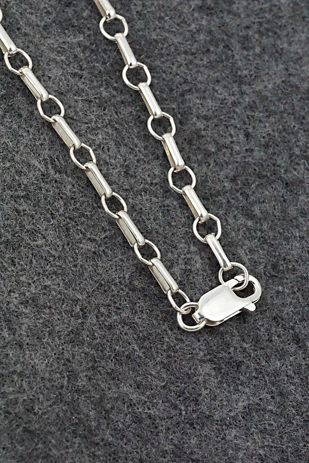Turquoise & Sterling Silver Necklace - Gilbert Smith