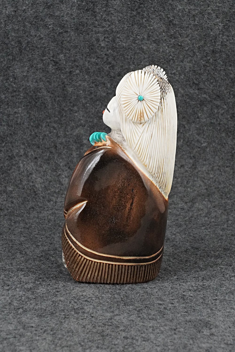 Corn Maiden Zuni Fetish Carving - Claudia Peina
