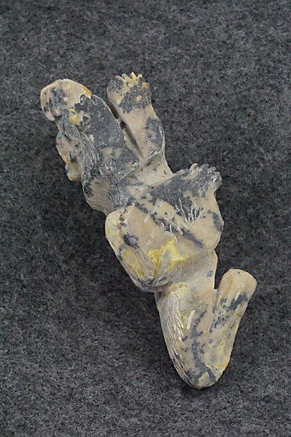 Mountain Lion Zuni Fetish Carving - Tony Mackel