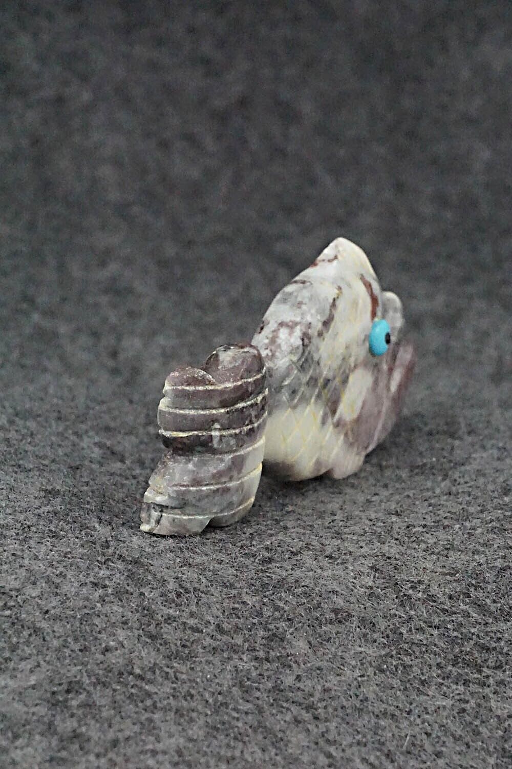 Fish Zuni Fetish Carving - Danette Laate