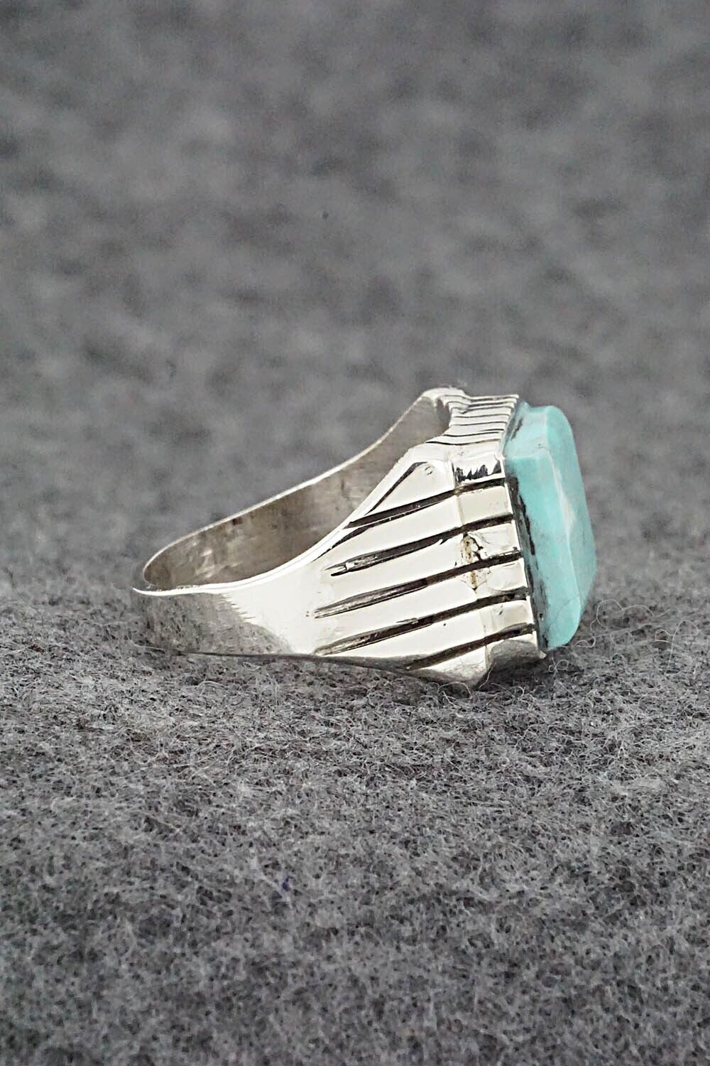Turquoise & Sterling Silver Ring - Trevor Jack - Size 9.75