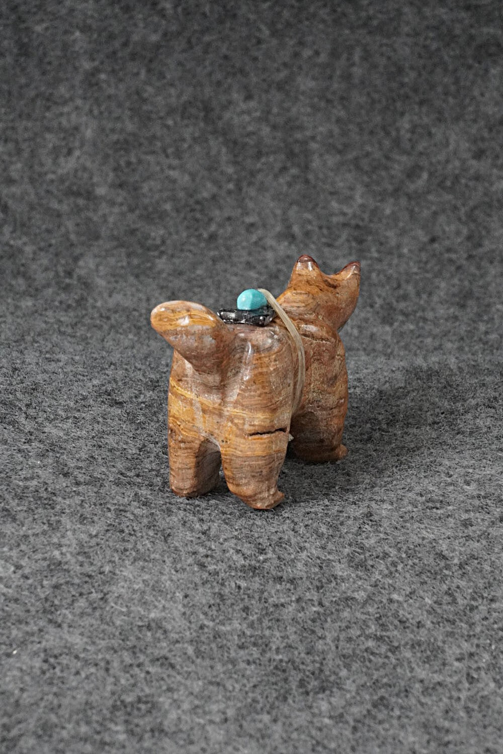 Fox Zuni Fetish Carving - Freddie Leekya