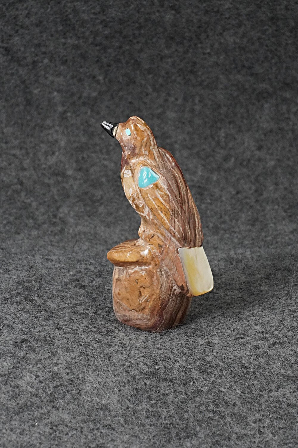 Bird Zuni Fetish Carving - Freddie Leekya