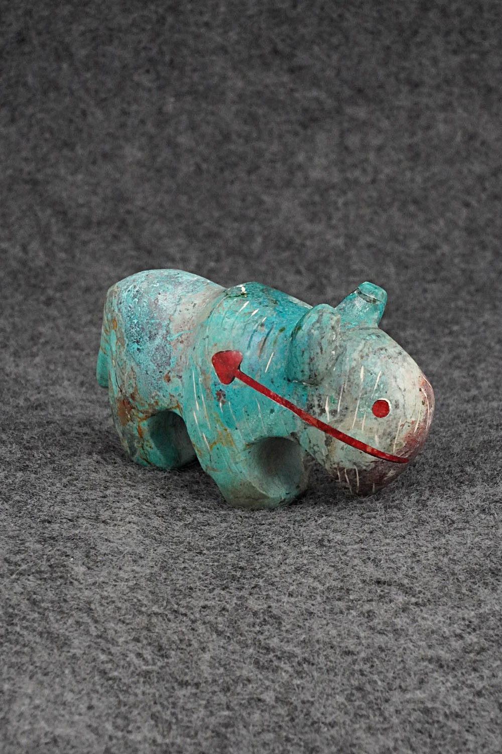 Buffalo Zuni Fetish Carving - Kenric Laiwakete