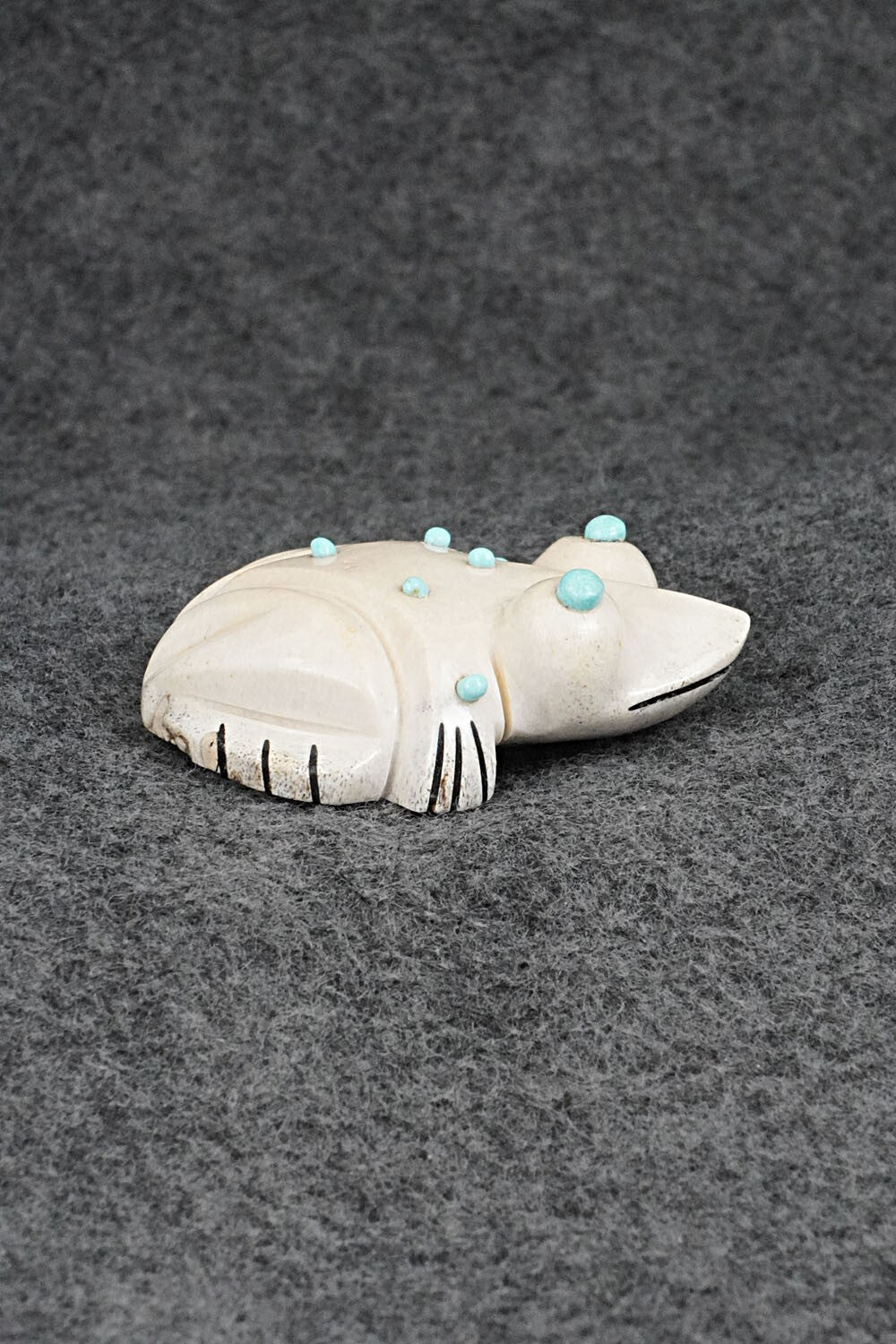 Frog Zuni Fetish Carving - Claudia Peina
