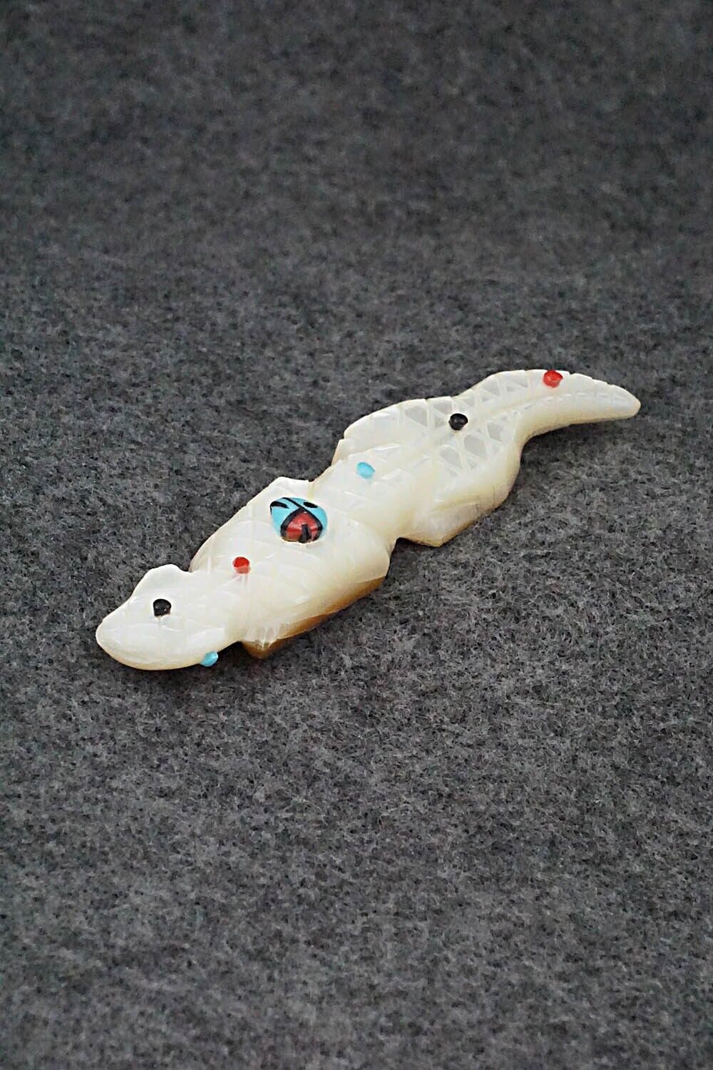 Lizard Zuni Fetish Carving - Danette Laate