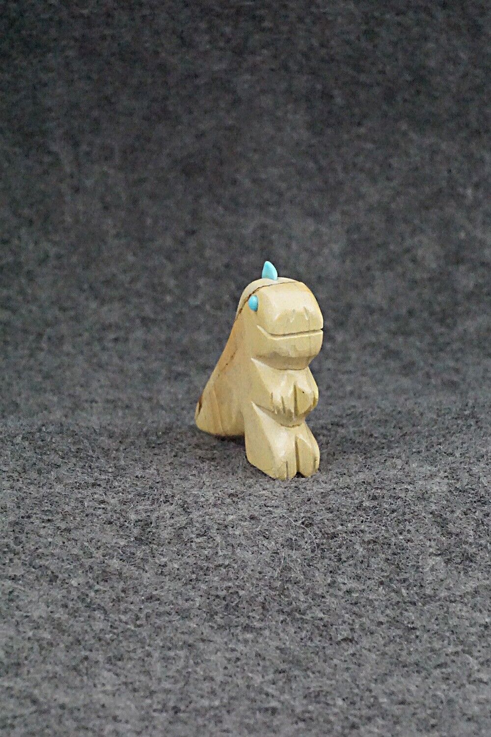 Dinosaur Zuni Fetish Carving - Cody Chavez