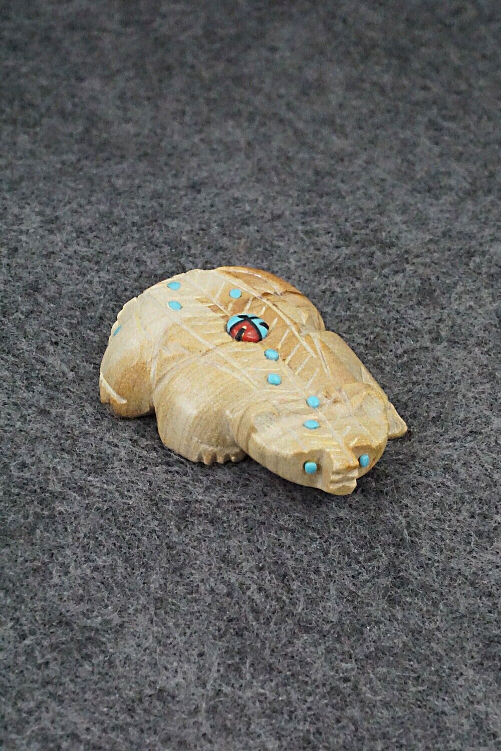 Badger Zuni Fetish Carving - Danette Laate