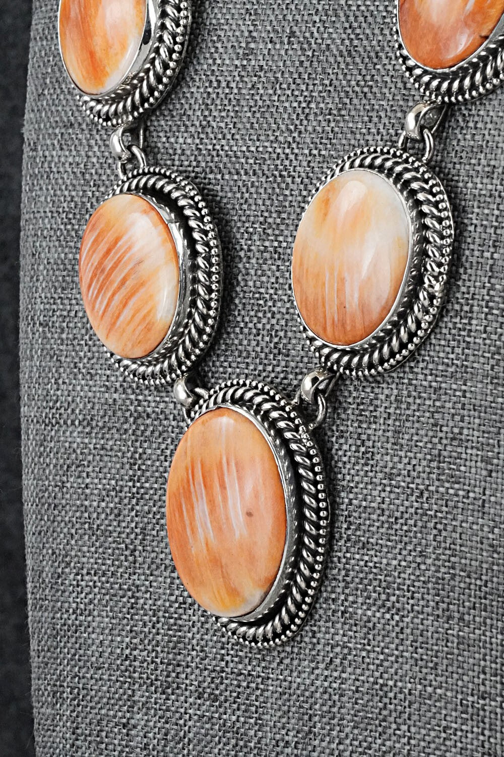 Spiny Oyster & Sterling Silver Necklace Set - Darrin Livingston
