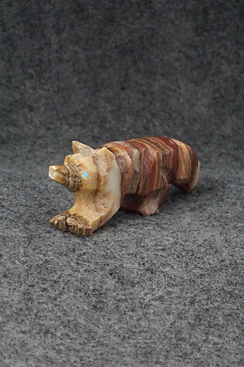 Wolf Zuni Fetish Carving - Tony Mackel