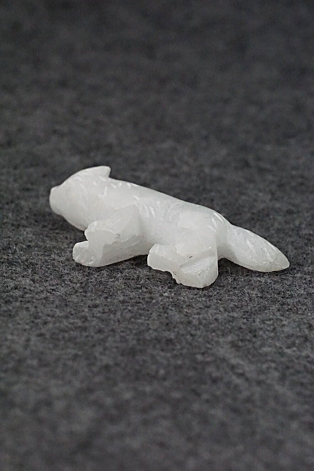 Wolf Zuni Fetish Carving - Cody Nastacio