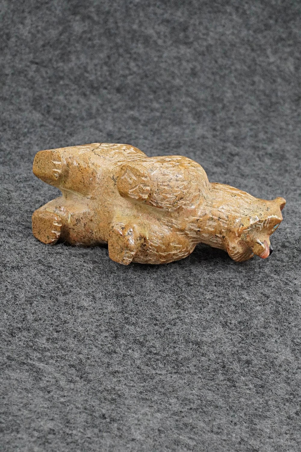 Bobcat Zuni Fetish Carving - Freddie Leekya
