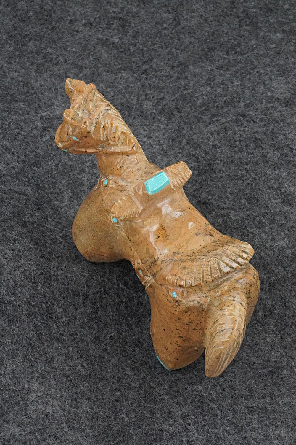 Horse Zuni Fetish Carving - Freddie Leekya