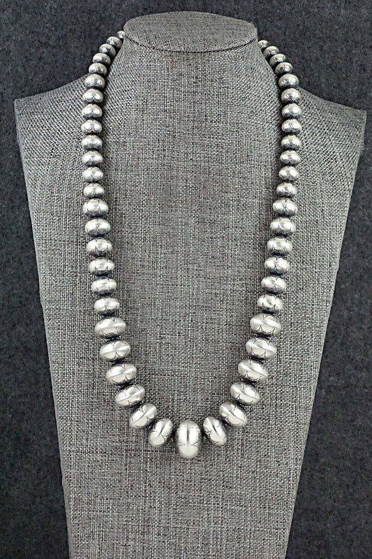 Sterling Silver Navajo Pearl Necklace 20" - Bryannen Halwood