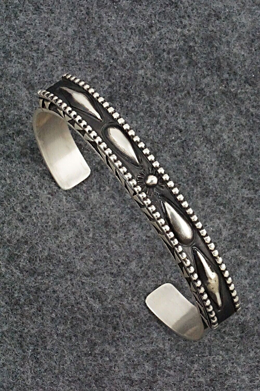 Sterling Silver Bracelet - Leander Tahe