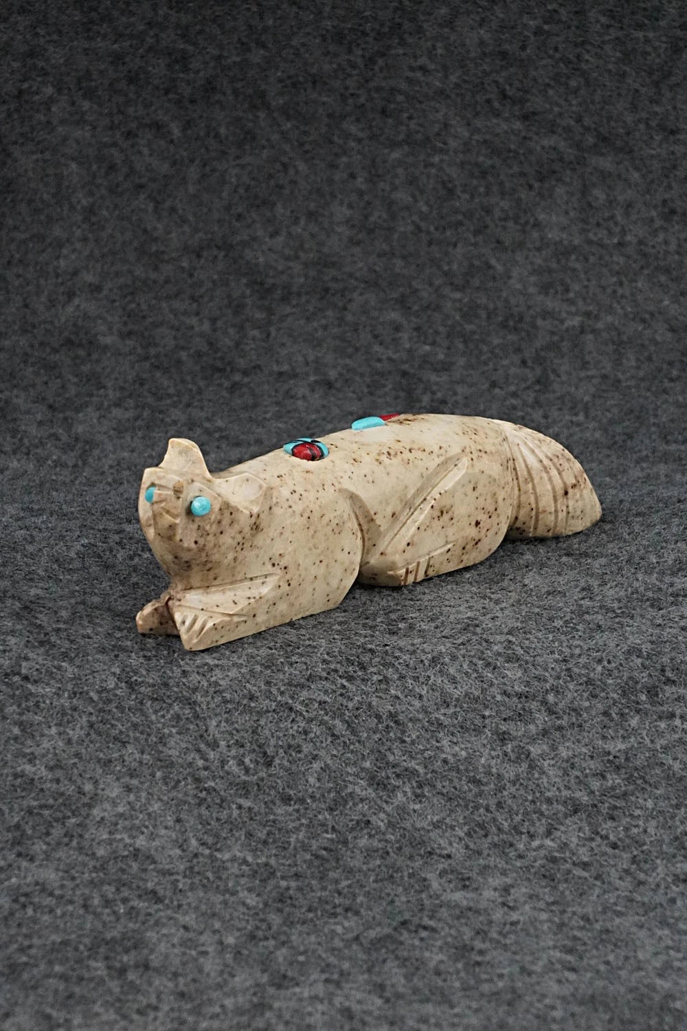 Fox Zuni Fetish Carving - Danette Laate