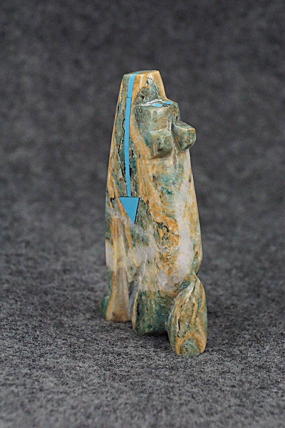Wolf Zuni Fetish Carving - Bernard Laiwakete