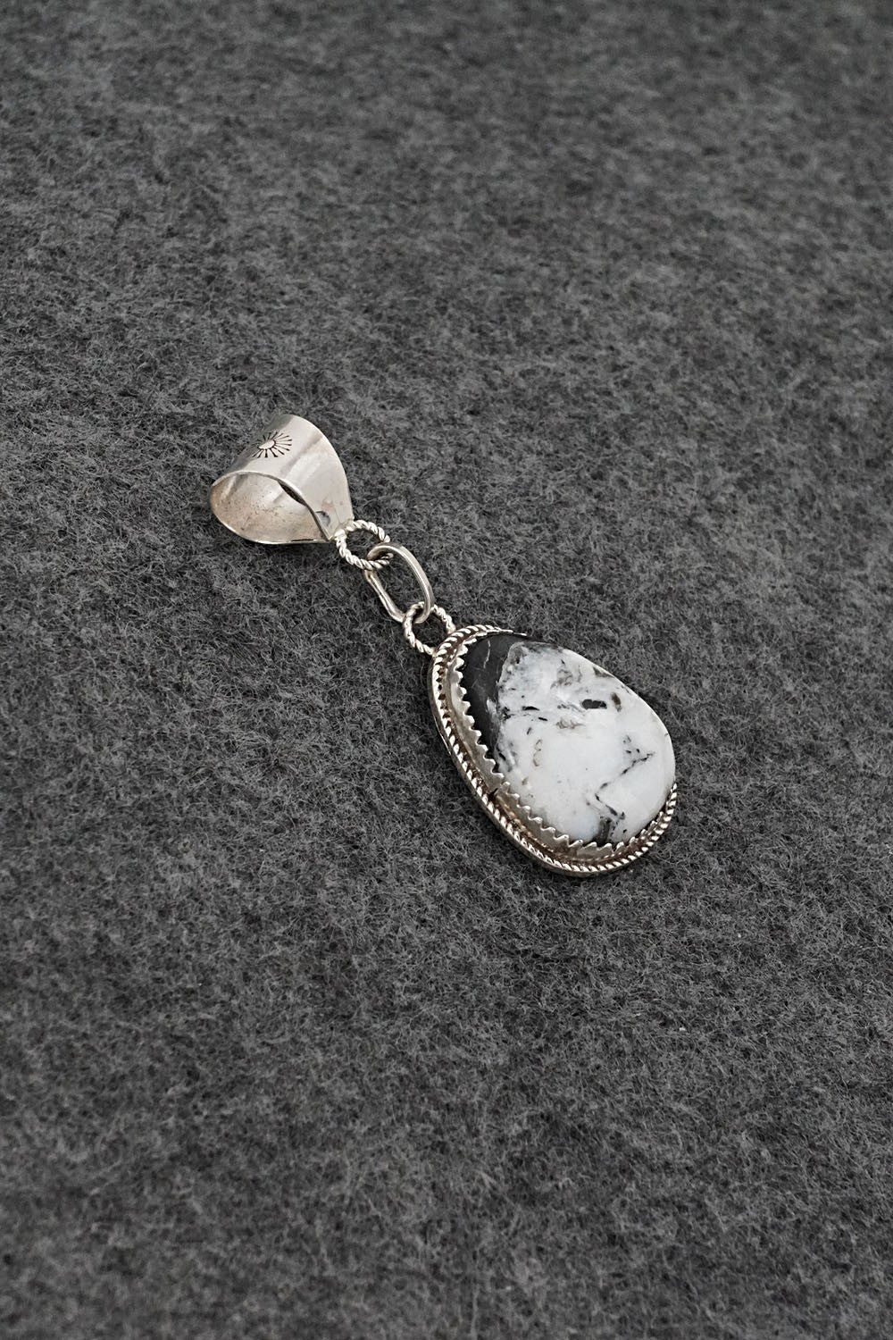 White Buffalo & Sterling Silver Pendant - Ernest Hawthorne