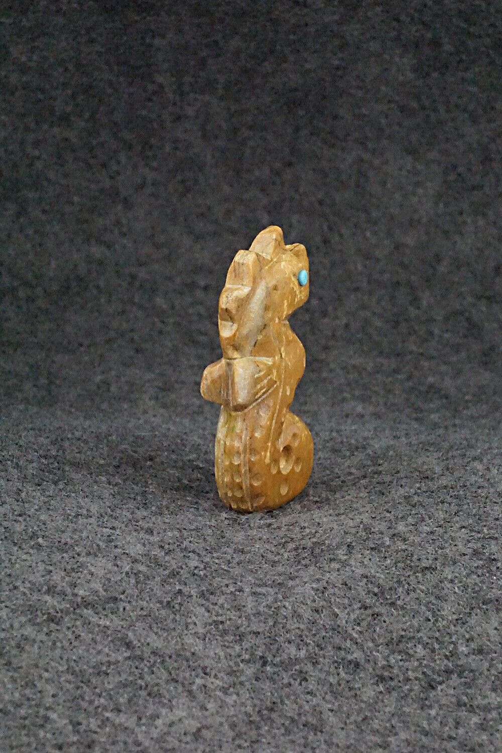 Seahorse Zuni Fetish Carving - Cody Chavez