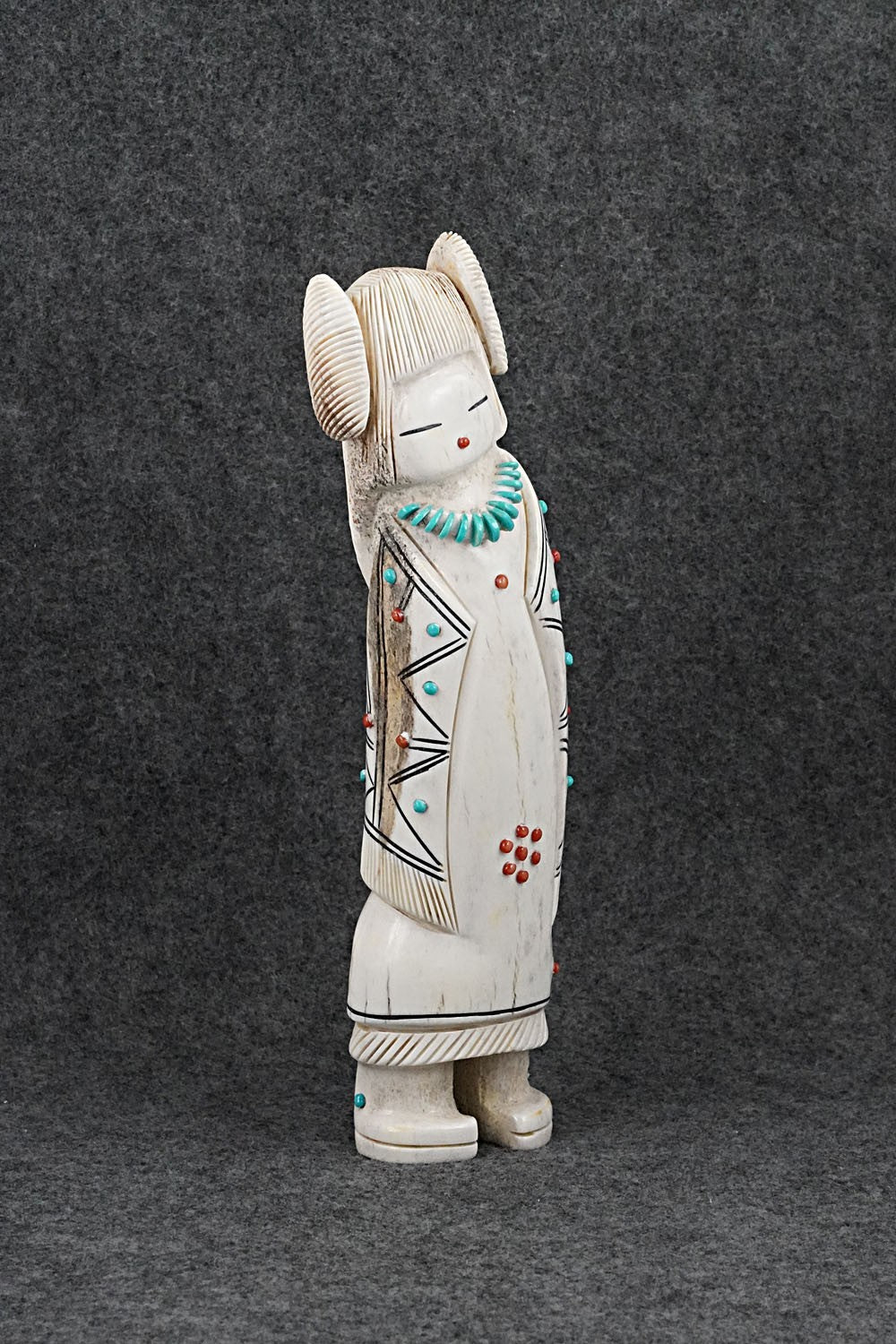 Corn Maiden Zuni Fetish Carving - Claudia Peina