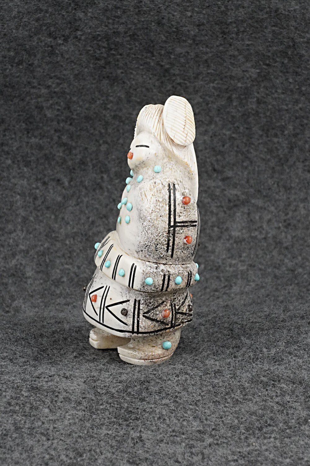 Corn Maiden Zuni Fetish Carving - Claudia Peina