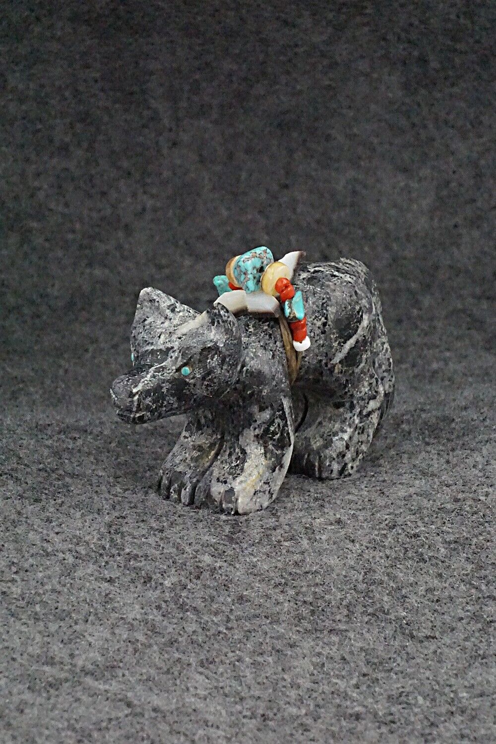 Wolf Zuni Fetish Carving - Douglas Martza