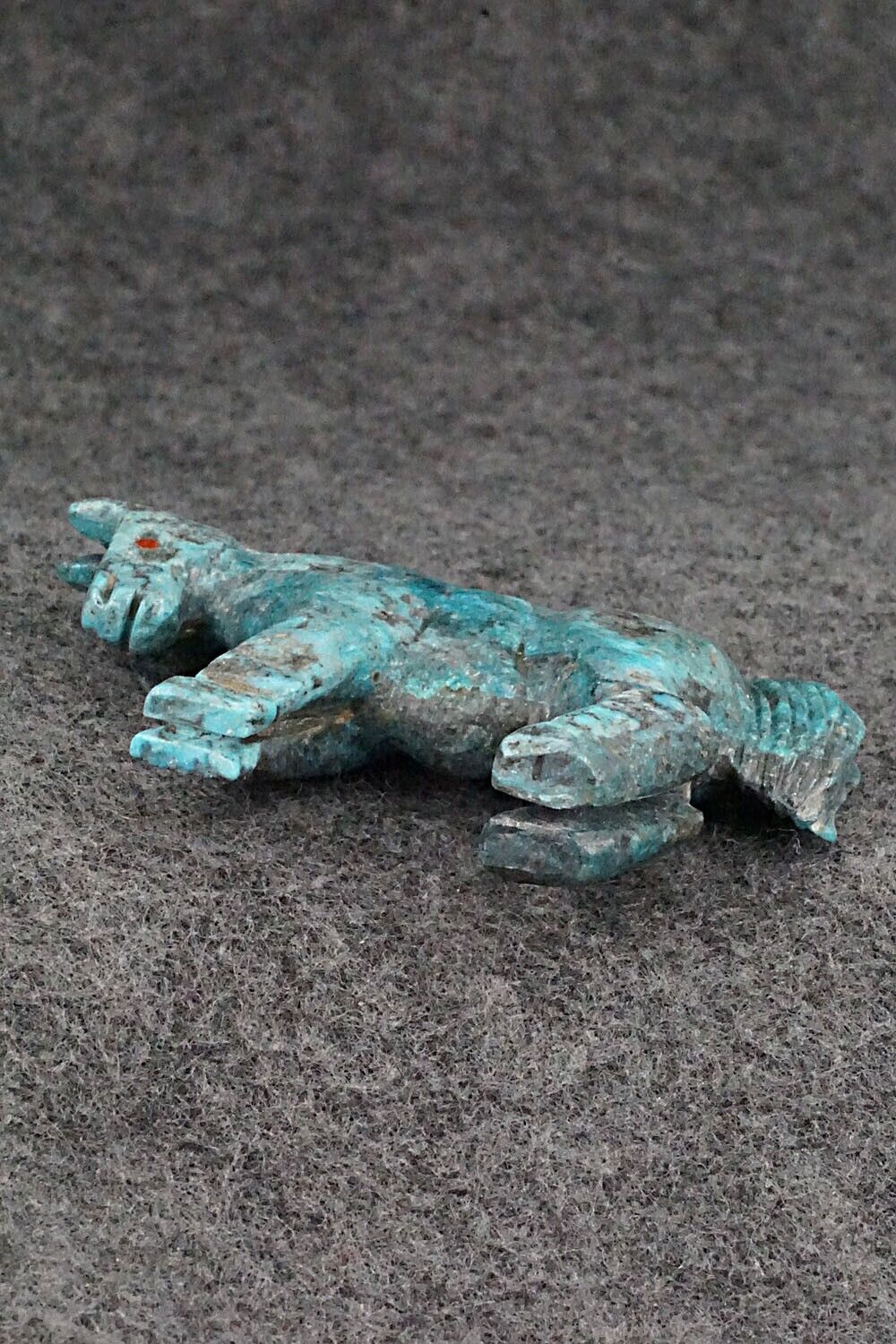 Horse Zuni Fetish Carving - Andres Quandelacy