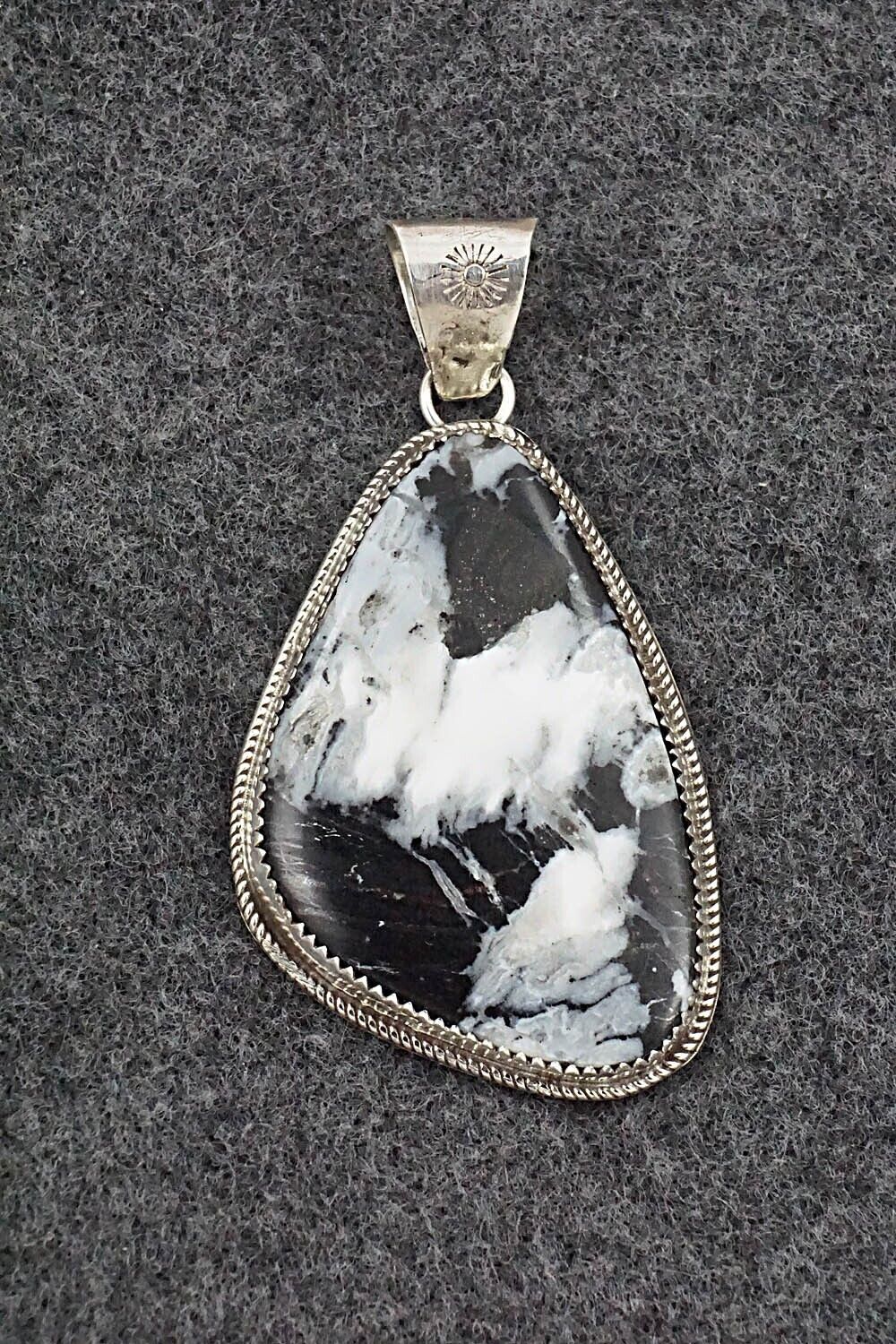 White Buffalo & Sterling Silver Pendant - Ernest Hawthorne