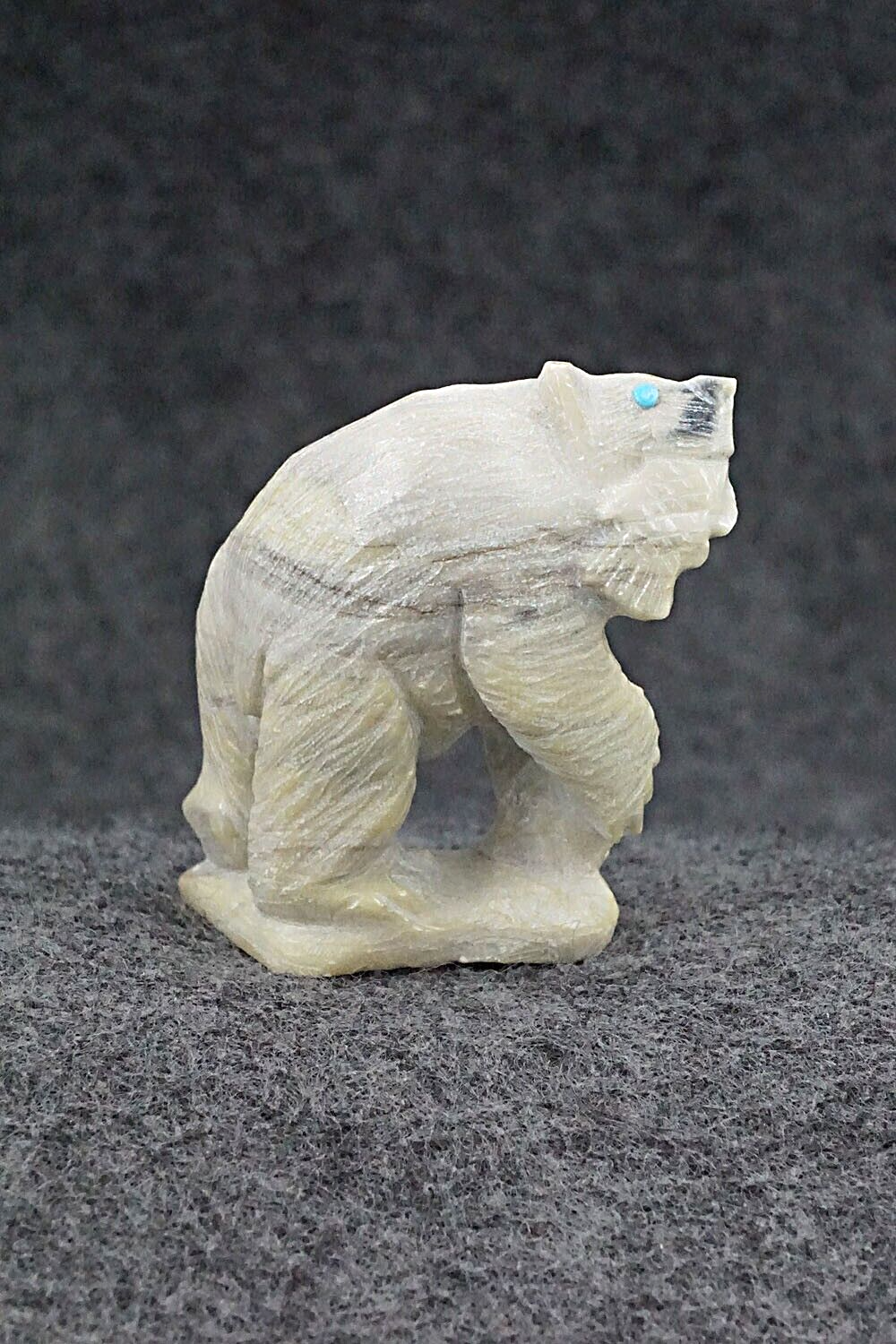 Bear with Fish Zuni Fetish Carving - Derrick Kaamasee