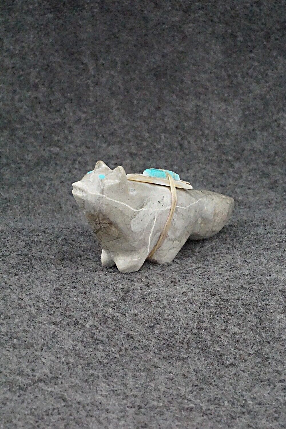 Wolf Zuni Fetish Carving - Delvin Leekya