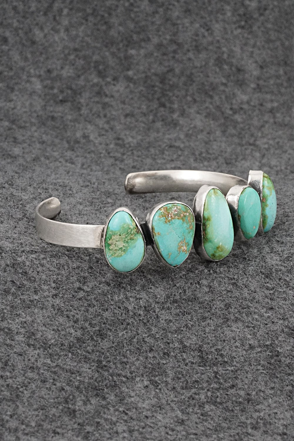 Turquoise & Sterling Silver Bracelet - Verley Betone