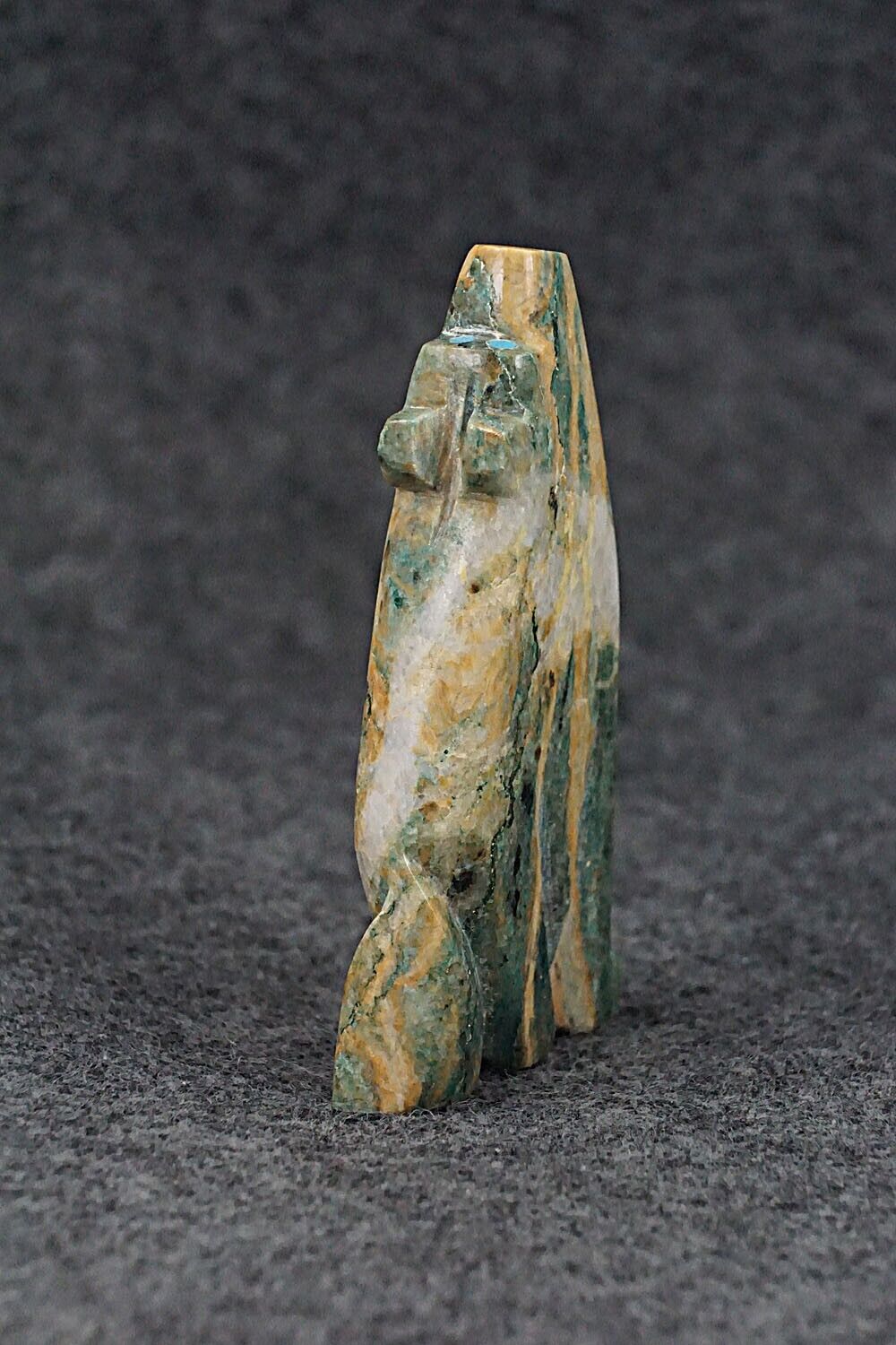 Wolf Zuni Fetish Carving - Bernard Laiwakete