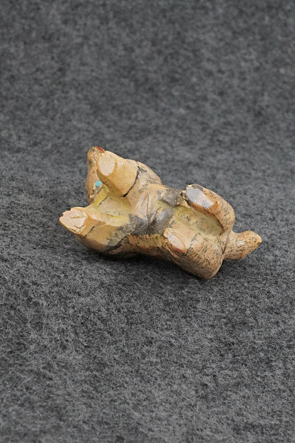 Dog Zuni Fetish Carving - Freddie Leekya